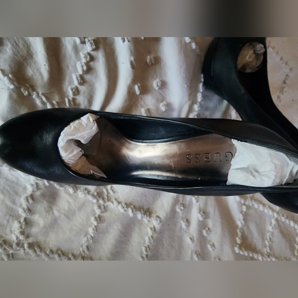Guess heels - Picture 2 of 4